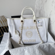 Chanel Shopping Bag